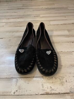 Women’s Brighton 7.5N Memoir Black Suede Loafers